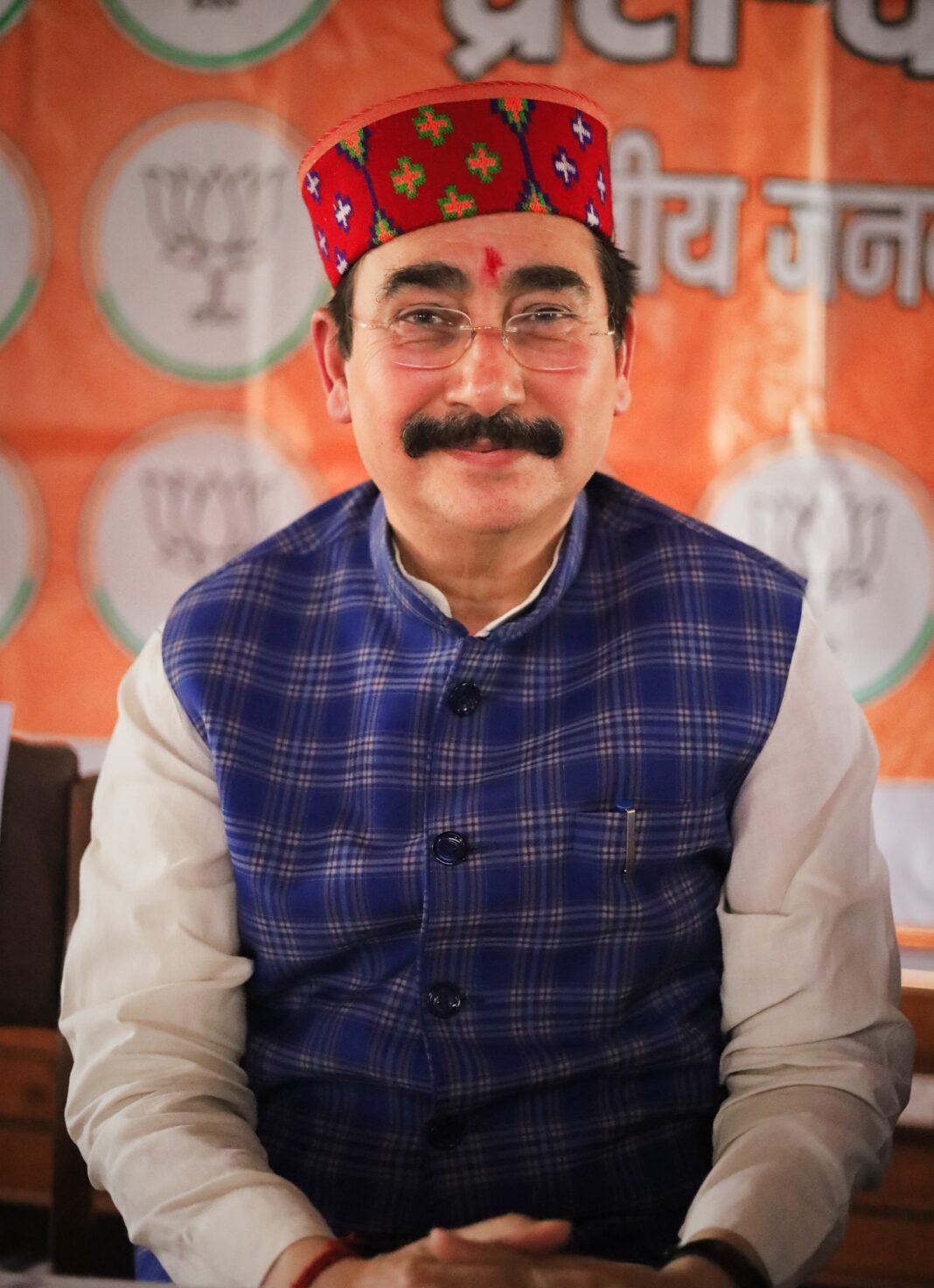 Himachal Politics: सुंदर सिंह के बयान पर भड़के विपिन परमार, ‘असंसदीय शब्द’ हटाने की मांग