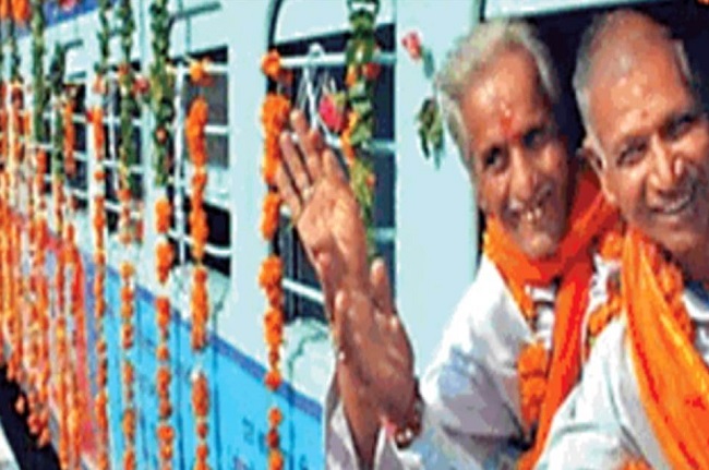Mukhyamantri Teerth Darshan Yojana: खंडवा से अयोध्या के लिए रवाना होंगे वरिष्ठ नागरिक