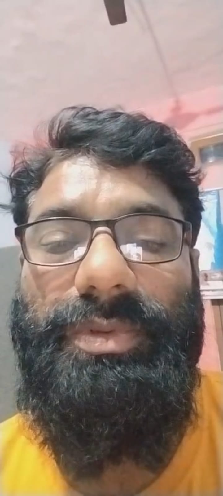 Jaunpur Suicide Video Case: खुदकुशी से पहले बनाए तीन वीडियो, परिवार पर गंभीर आरोप