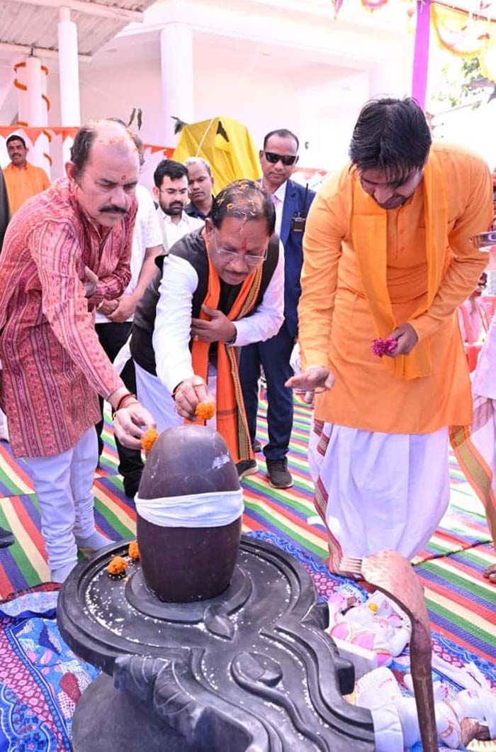 Neelkantheshwar Mahadev Pran Pratishtha! मुख्यमंत्री साय हुए शामिल, सामुदायिक भवन की बड़ी घोषणा