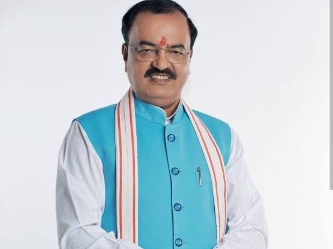 यूपी में निवेश की बड़ी सफलता! केशव मौर्य की कूटनीति से जर्मनी और यूके से 200 करोड़ की सहमति