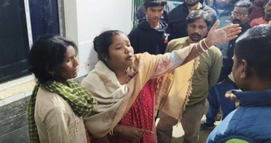 चक्रधरपुर में युवक की भुजाली से गला काटकर हत्या, अवैध लेनदेन का विवाद बना कारण