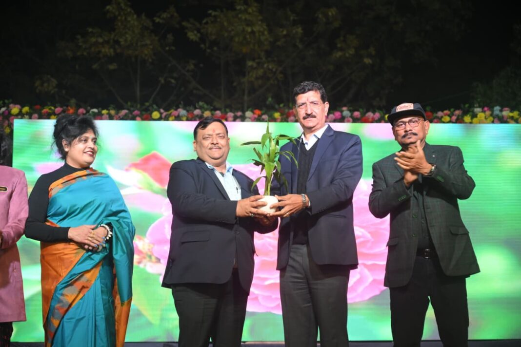 PVUNL Basantotsav Mela: रामगढ़ में बसंतोत्सव मेला हर्षोल्लास के साथ संपन्न