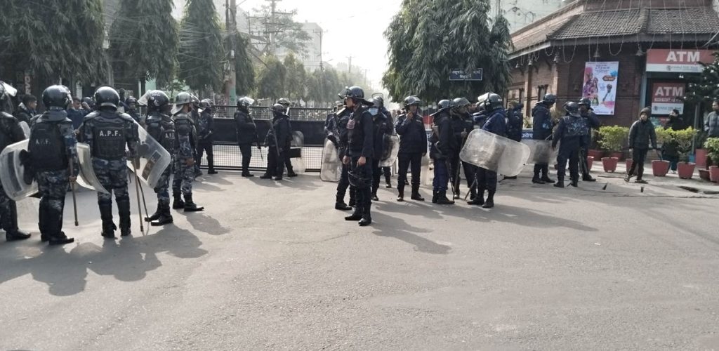 नेपाल के वीरगंज में सांप्रदायिक तनाव, अनिश्चितकालीन कर्फ्यू लागू