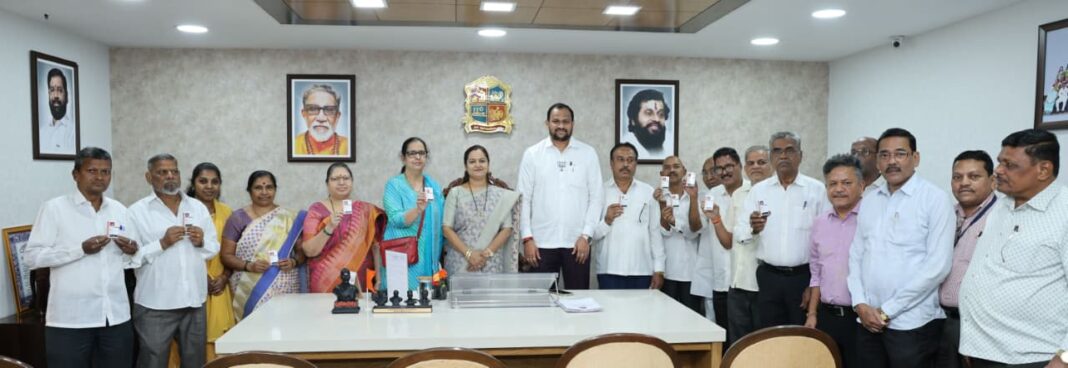 Thane Free Bus Pass Scheme शुरू! वरिष्ठ नागरिकों को मिला डिजिटल सफर का तोहफा