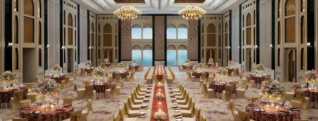 मेहमान बनकर स्टेज से उड़ाया दुल्हन का बैग — जयपुर में सनसनी