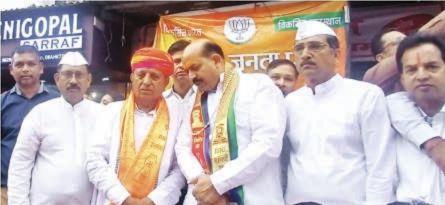 अजमेर में भगवान महावीर जन्म कल्याणक पर निकली भव्य रथ यात्रा, हजारों श्रद्धालु शामिल