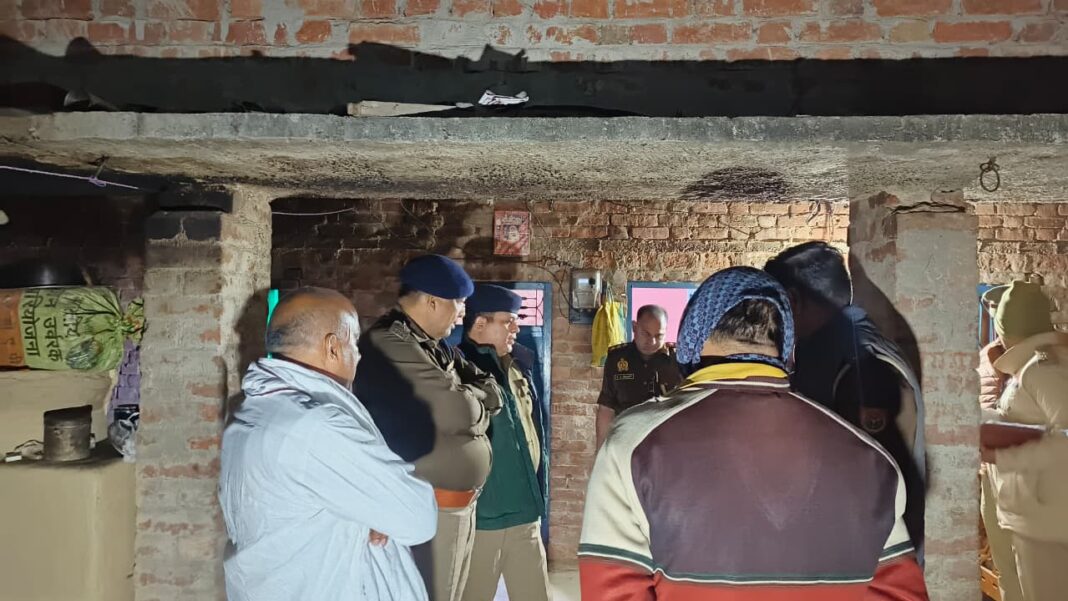 बहराइच में संपत्ति विवाद बना काल! बेटे ने मां-पिता समेत चार की हत्या, चौंकाने वाली वारदात