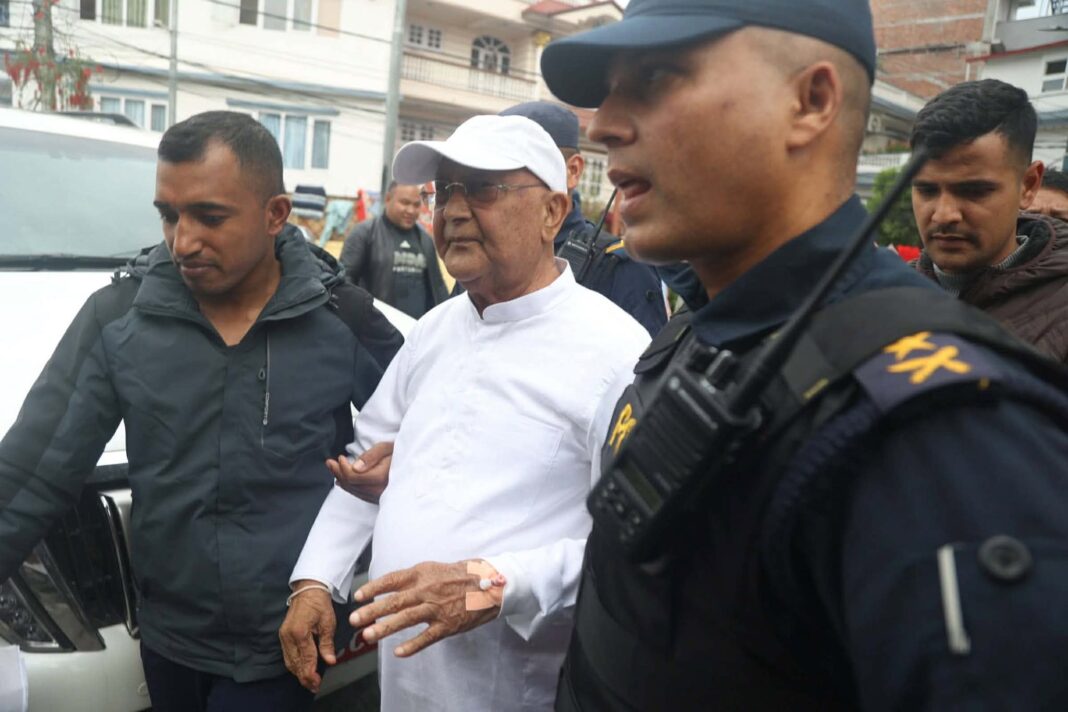 गिरफ्तारी के बाद बिगड़ी तबीयत! ओली अस्पताल में भर्ती, जानें पूरी अपडेट अभी