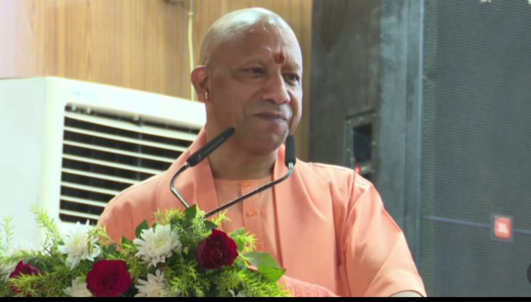 योगी सरकार में गोरखपुर बना शिक्षा और चिकित्सा का बड़ा हब, एम्स से लेकर आयुष विश्वविद्यालय तक विकास