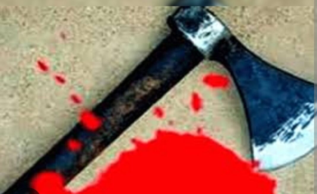 सुलतानपुर में सनसनी: पति ने पत्नी पर कुल्हाड़ी से हमला किया, फिर खुद को किया घायल!