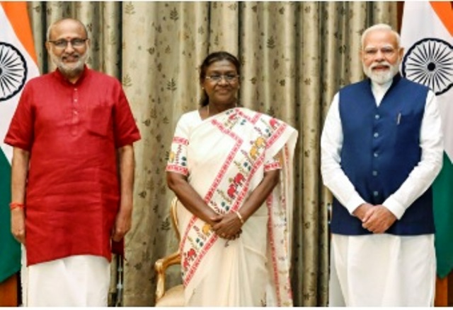 आंध्र बस हादसे पर देश शोक में! पीएम ने की मुआवजे की घोषणा, जानें पूरी खबर