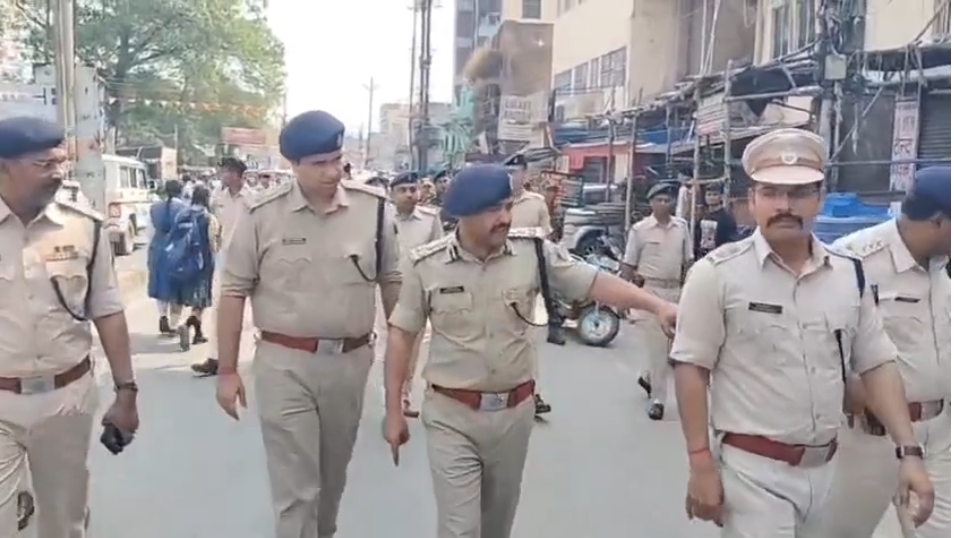 रामनवमी पर कड़ी सुरक्षा! जमशेदपुर में STF DIG ने किया बड़ा निरीक्षण