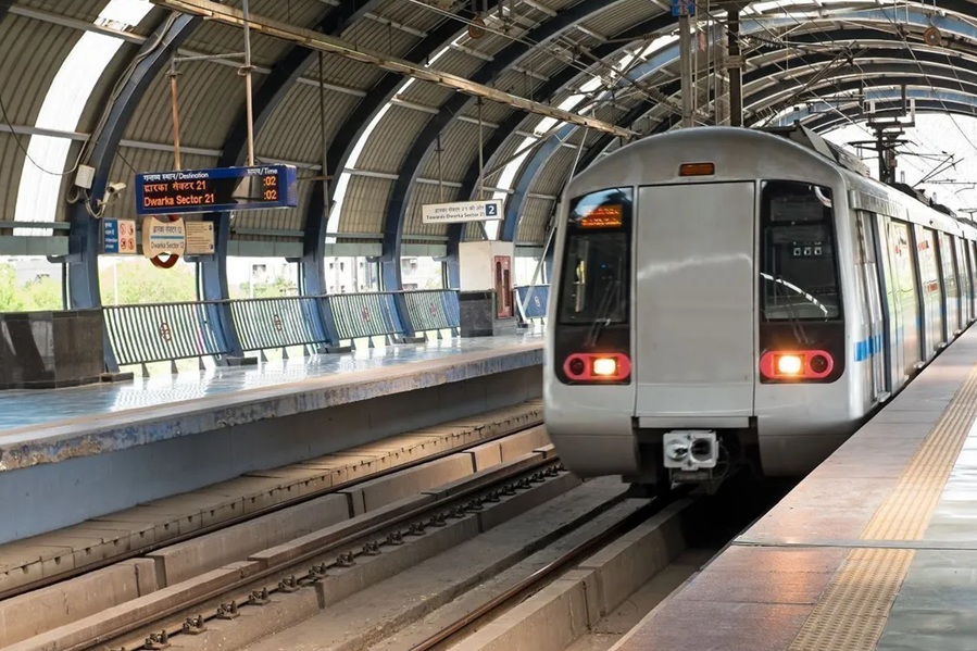 दिल्ली मेट्रो पोस्टर केस में बड़ा खुलासा! आतंकी मॉड्यूल का कथित संचालक गिरफ्तार