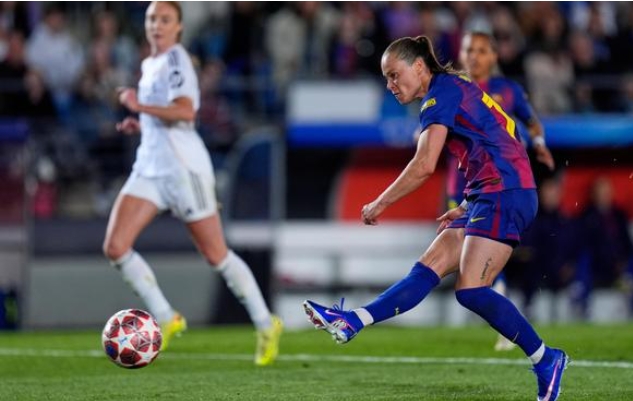 यूईएफए महिला चैंपियंस लीग: एल क्लासिको में बार्सिलोना का धमाकेदार प्रदर्शन, रियल मैड्रिड 6-2 से पराजित