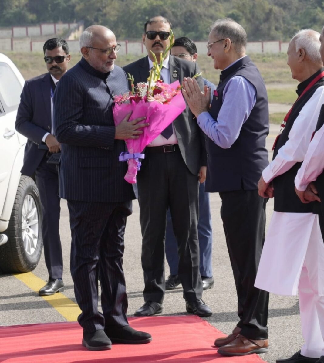 रूसी तेल खरीद पर ईरान का तंज, विदेश मंत्री बोले—भारत समेत दुनिया से गुहार लगा रहा अमेरिका