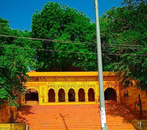 प्रयागराज बना धार्मिक पर्यटन का हब: टेंपल इकोनॉमी से बढ़ी पहचान—जानें पूरा बदलाव!