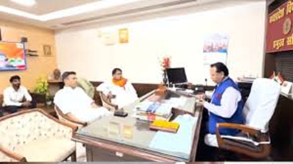 आधी रात खुला विधानसभा सचिवालय! क्या खत्म होगी विधायकी? जानें पूरा विवाद आधी रात खुला विधानसभा सचिवालय! क्या खत्म होगी विधायकी? जानें पूरा विवाद