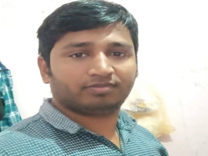 ट्रक में मिली ड्राइवर की लाश: बेटे की हत्या में खलासी पर FIR, सिर पर मिले वार के निशान ट्रक में मिली ड्राइवर की लाश: बेटे की हत्या में खलासी पर FIR, सिर पर मिले वार के निशान