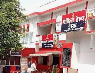 प्रयागराज में सनसनी: घर में फंदे से लटका मिला इलेक्ट्रीशियन का शव प्रयागराज में सनसनी: घर में फंदे से लटका मिला इलेक्ट्रीशियन का शव