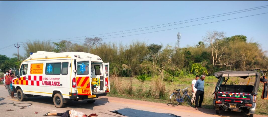 खण्डामौदा में भीषण सड़क हादसा: टेम्पो चालक की मौत, चार घायल