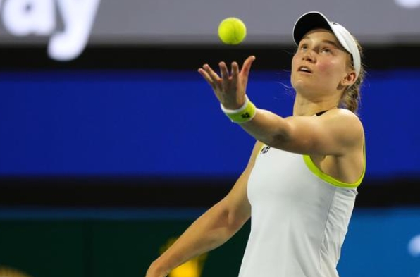 स्टटगार्ट ओपन 2026: रयबाकिना और गॉफ क्वार्टरफाइनल में, मुचोवा की दमदार वापसी स्टटगार्ट ओपन 2026: रयबाकिना और गॉफ क्वार्टरफाइनल में, मुचोवा की दमदार वापसी