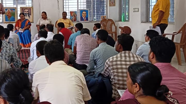 शिक्षक संगठन ने तेज किया सदस्यता अभियान, 10 हजार शिक्षकों को जोड़ने का लक्ष्य शिक्षक संगठन ने तेज किया सदस्यता अभियान, 10 हजार शिक्षकों को जोड़ने का लक्ष्य