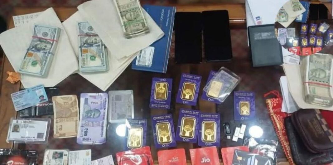 नेपाल में भारतीय नागरिक गिरफ्तार! 570 ग्राम सोना और विदेशी मुद्रा बरामद नेपाल में भारतीय नागरिक गिरफ्तार! 570 ग्राम सोना और विदेशी मुद्रा बरामद