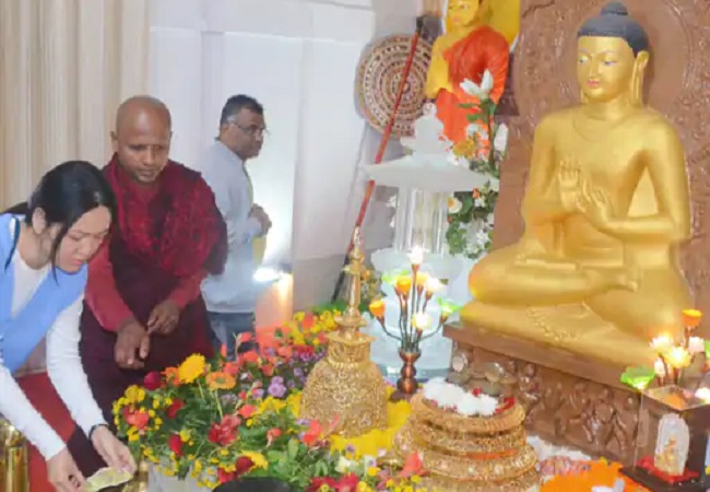 सांची से मंगोलिया तक पहुंचेगी बुद्ध धरोहर! पवित्र अवशेष आज दिल्ली रवाना सांची से मंगोलिया तक पहुंचेगी बुद्ध धरोहर! पवित्र अवशेष आज दिल्ली रवाना