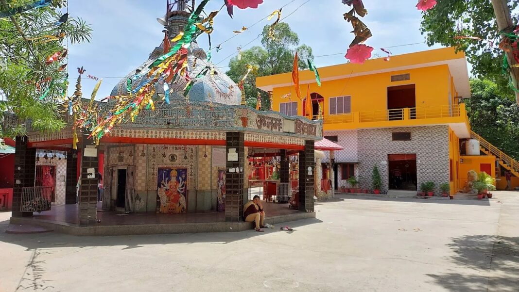 उत्तर प्रदेश में आकार ले रहा नाथ कॉरिडोर, धार्मिक पर्यटन को मिलेगी नई पहचान उत्तर प्रदेश में आकार ले रहा नाथ कॉरिडोर, धार्मिक पर्यटन को मिलेगी नई पहचान