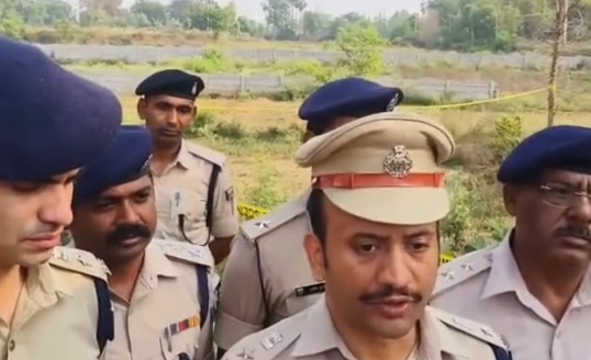 पटना में पुलिस-मुठभेड़ में दो अपराधी घायल, हथियार बरामद होने से बड़ा खुलासा पटना में पुलिस-मुठभेड़ में दो अपराधी घायल, हथियार बरामद होने से बड़ा खुलासा