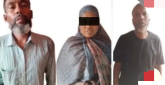 असम में बड़ा पुलिस अभियान! महिला समेत तीन बांग्लादेशी हिरासत में असम में बड़ा पुलिस अभियान! महिला समेत तीन बांग्लादेशी हिरासत में