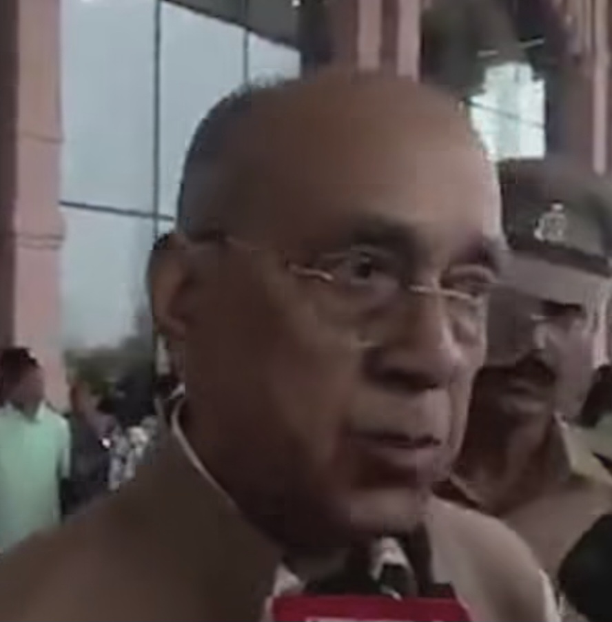 नृपेंद्र मिश्र नृपेंद्र मिश्र