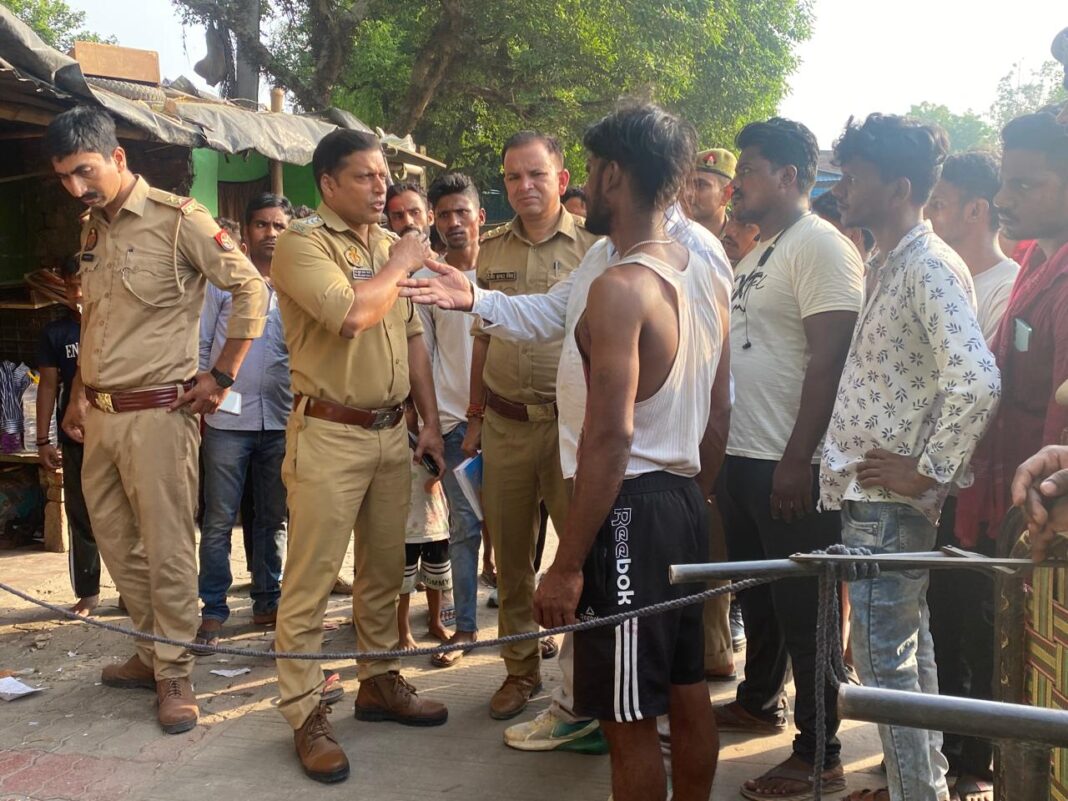 पुलिस की जांच में नया मोड़: मृतक की फाइल फोटो से खुलेंगे राज़ पुलिस जांच में नया मोड़