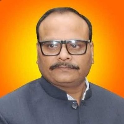 उत्तर प्रदेश के वरिष्ठ नेता और कैबिनेट मंत्री ब्रजेश पाठक ब्रजेश पाठक