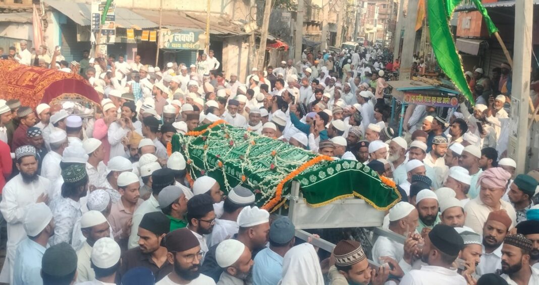 अंतिम विदाई में उमड़ा सैलाब