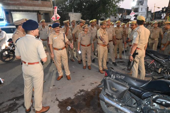 पुलिस ने अवैध वस्तुओं की तस्करी में शामिल संदिग्ध वाहन जब्त किया