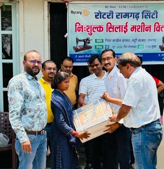 कार्यक्रम में शामिल प्रमुख व्यक्तियों की सूची कार्यक्रम में शामिल प्रमुख व्यक्तियों की सूची