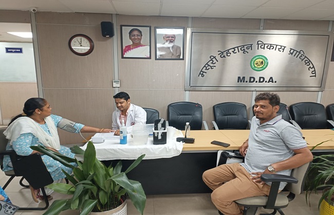 एमडीडीए कार्यालय में आयोजित हुआ स्वैच्छिक रक्तदान शिविर, जानें इसके पीछे की प्रेरणा और महत्व। एमडीडीए कार्यालय में आयोजित हुआ स्वैच्छिक रक्तदान शिविर, जानें इसके पीछे की प्रेरणा और महत्व।