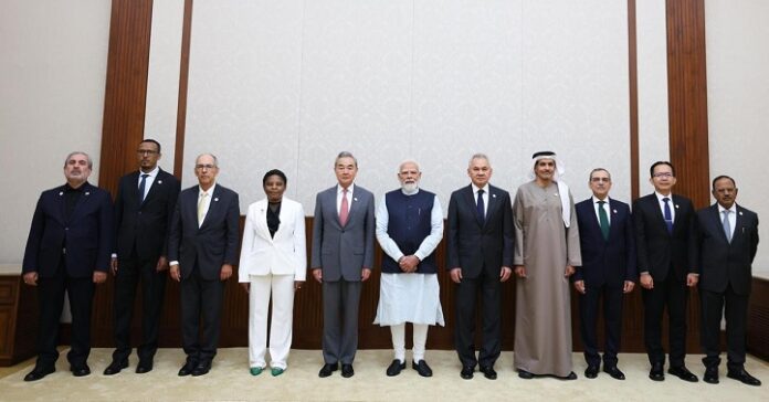 प्रधानमंत्री मोदी ब्रिक्स देशों के सुरक्षा सलाहकारों से मिले