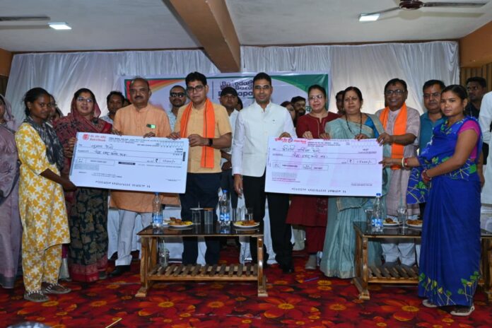 कैबिनेट मंत्री टंकराम वर्मा ने वृहद पंजीकरण शिविर का उद्घाटन किया