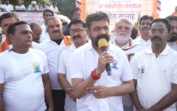 प्रख्यात साहित्यकार और शिक्षाविद् डॉ दयाशंकर मिश्र: एक साहित्यिक यात्रा