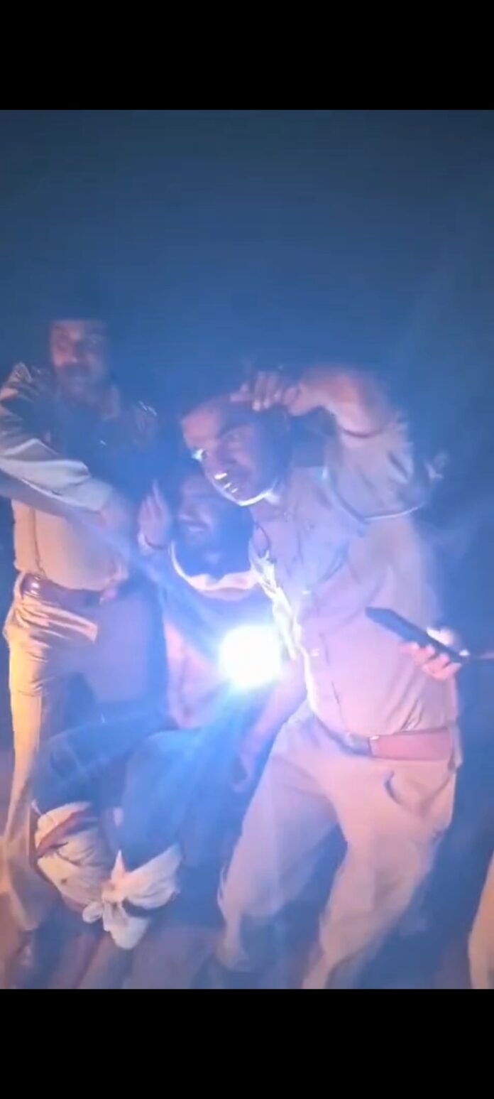 दुष्कर्म आरोपी पुलिस मुठभेड़ में घायल