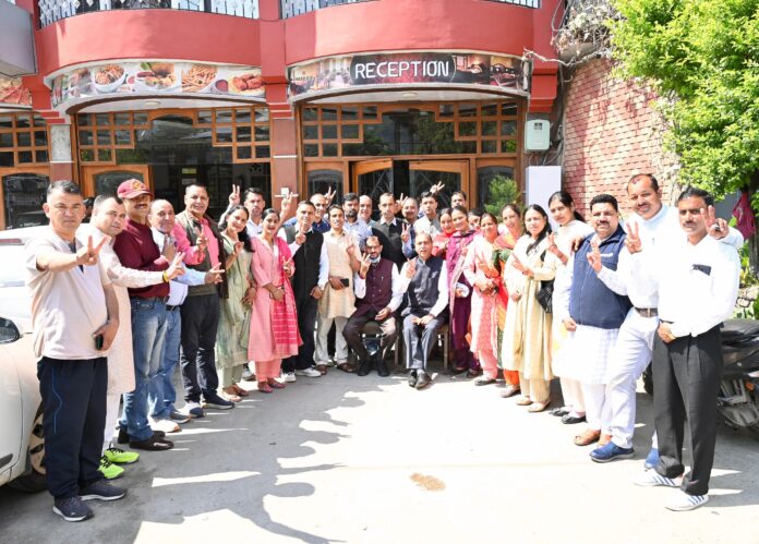 जयराम सहित वरिष्ठ नेताओं की महत्वपूर्ण संगठनात्मक बैठक और मुलाकात।