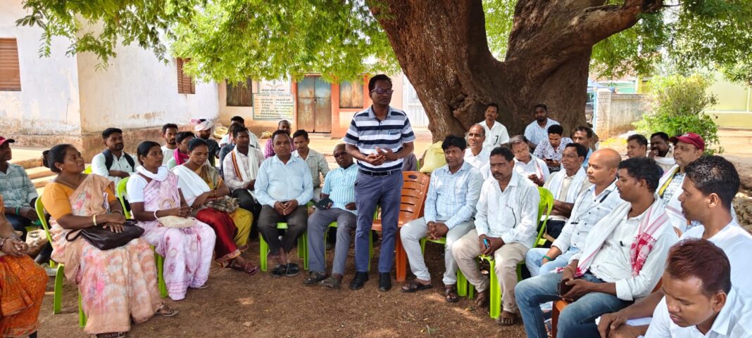 विधायक निवास में जेएमएम प्रमुख से मुलाकात विधायक निवास में जेएमएम प्रमुख से मुलाकात