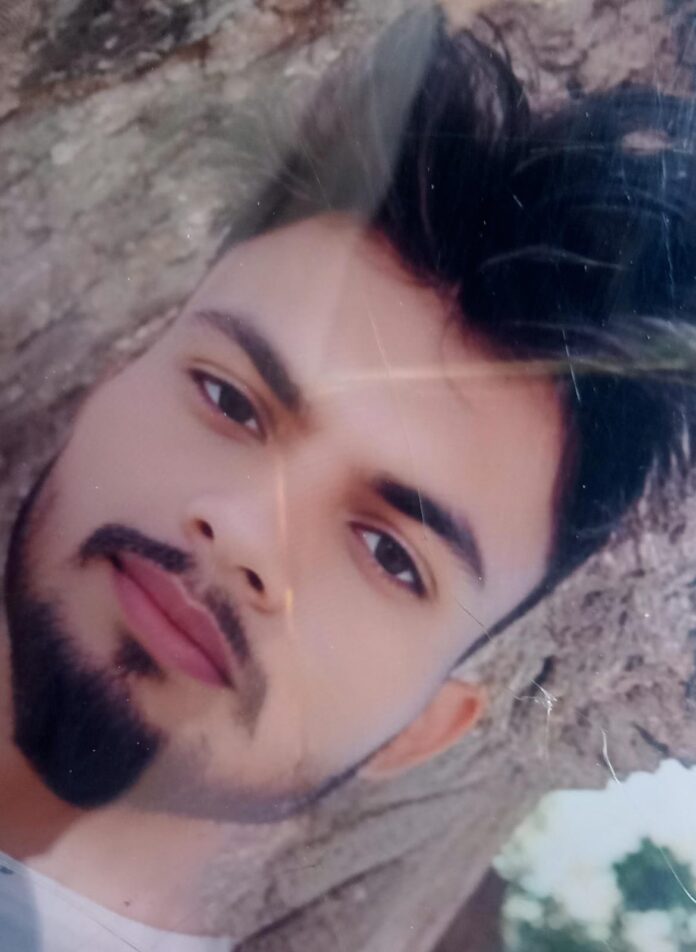 हादसे में मृत संदीप कुमार की फाइल फोटो