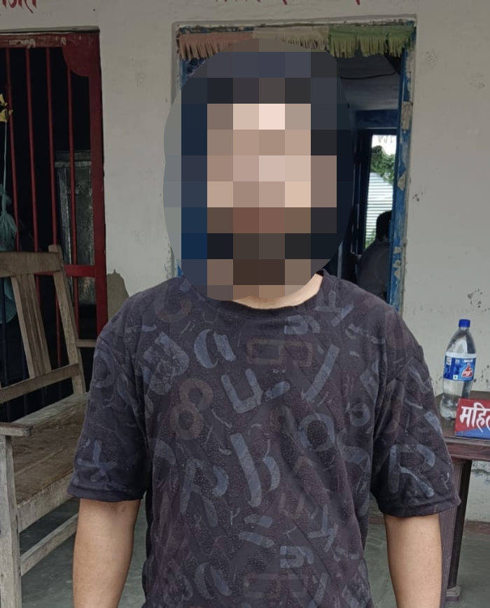 पुलिस की बड़ी कार्रवाई: वांछित अपराधी गिरफ्तार पुलिस की बड़ी कार्रवाई: वांछित अपराधी गिरफ्तार
