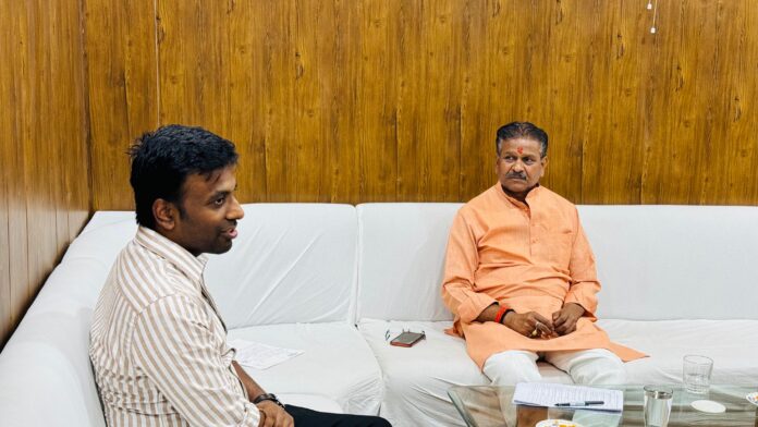 प्रयागराज के महापौर गणेश केसरवानी: एक नेतृत्व की झलक