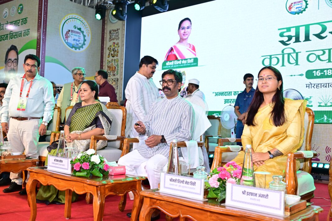 मुख्यमंत्री सहित कई वरिष्ठ नेता हुए कोरोना संक्रमित मुख्यमंत्री सहित कई वरिष्ठ नेता हुए कोरोना संक्रमित