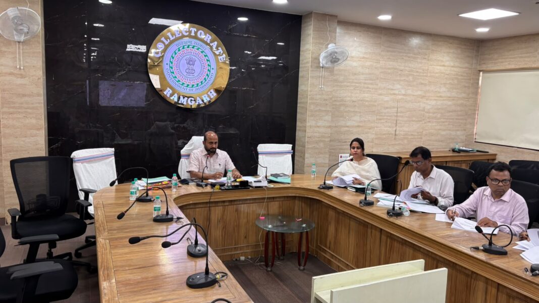 बैठक में शामिल प्रमुख अधिकारियों की सूची जारी